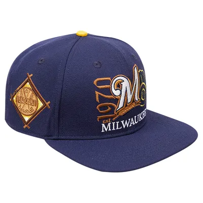 Men's New Era Navy Milwaukee Brewers Team Neo 39THIRTY Flex Hat Size: Medium/Large