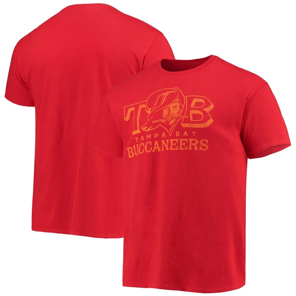 Tampa Bay Buccaneers Pride Graphic T-Shirt - White - Mens