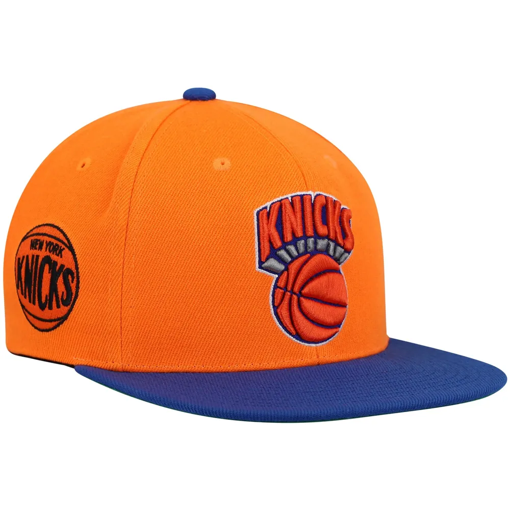 Mitchell & Ness Knicks Hardwood Classics Core Side Snapback Hat - Men's