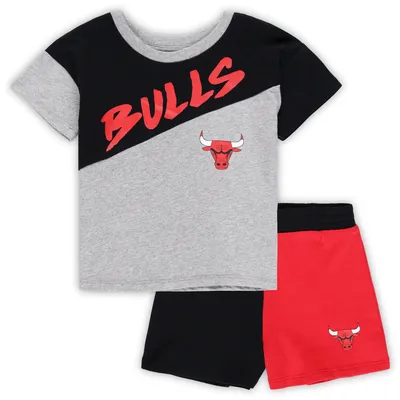 Outerstuff Toddler Red/Heather Gray Chicago Cubs Two-Piece Groundout Baller Raglan T-Shirt & Shorts Set Size: 4T