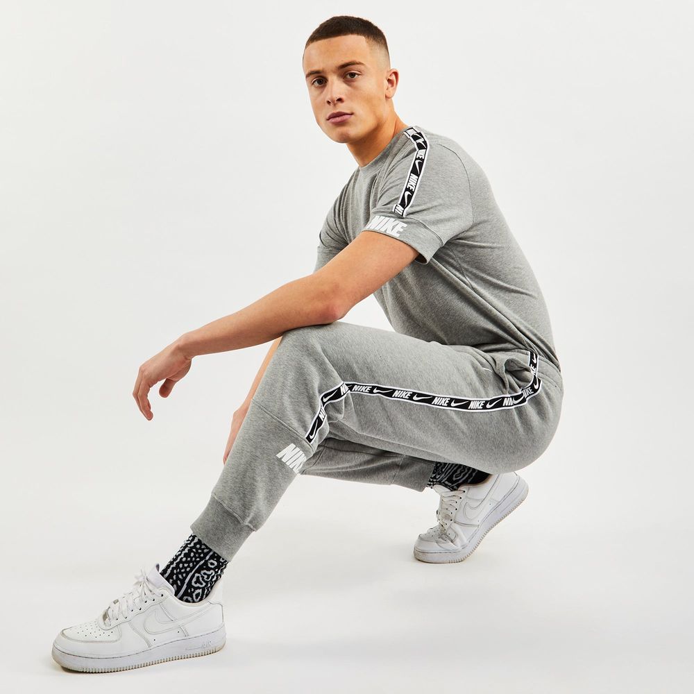 Nike Repeat Jogger Cuffed - Homme Pantalons