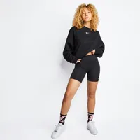 Nike Essentials Trend Crew Neck