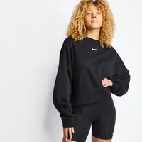 Nike Essentials Trend Crew Neck
