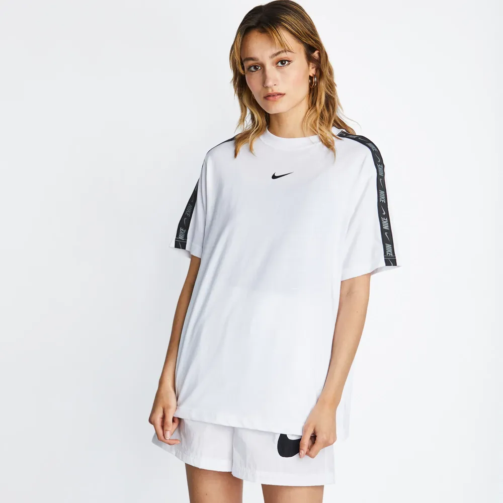Nike Sportswear Tape Boyfriend Tee