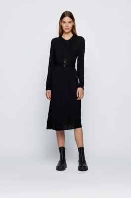 Long-sleeved dress with belted waist