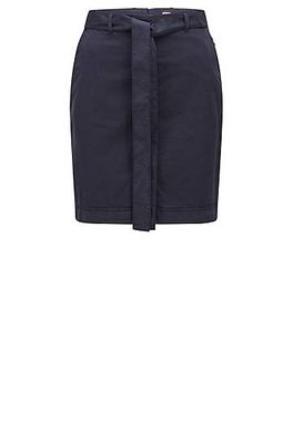 Jupe chino courte en coton stretch avec ceinture