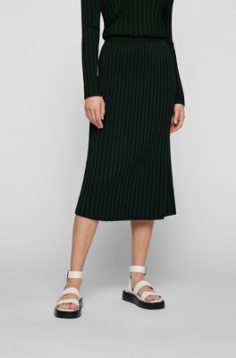 Regular-fit skirt with knitted rib structure