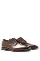 Derbies en cuir confectionnées en Italie