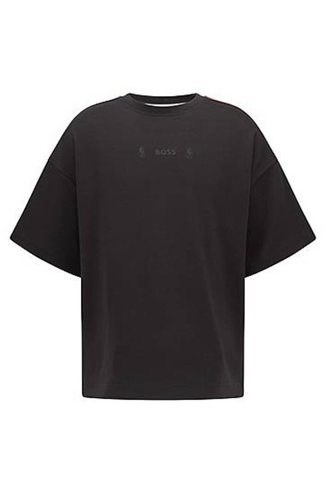 T-shirt Relaxed Fit en coton interlock avec logo en partenariat