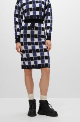 Wool-blend pencil skirt with check pattern