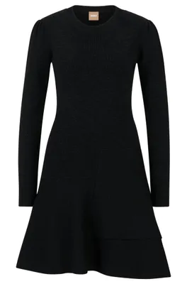 Robe à manches longues en laine mélangée brillante