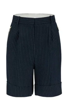 Short large Regular Fit à rayures tennis