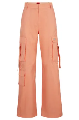 Pantalon cargo Relaxed Fit en satin déperlant