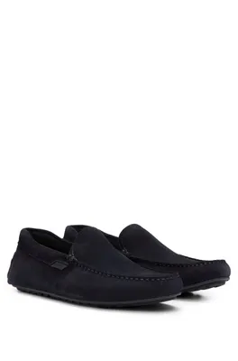 Mocassins en cuir suédé avec logos
