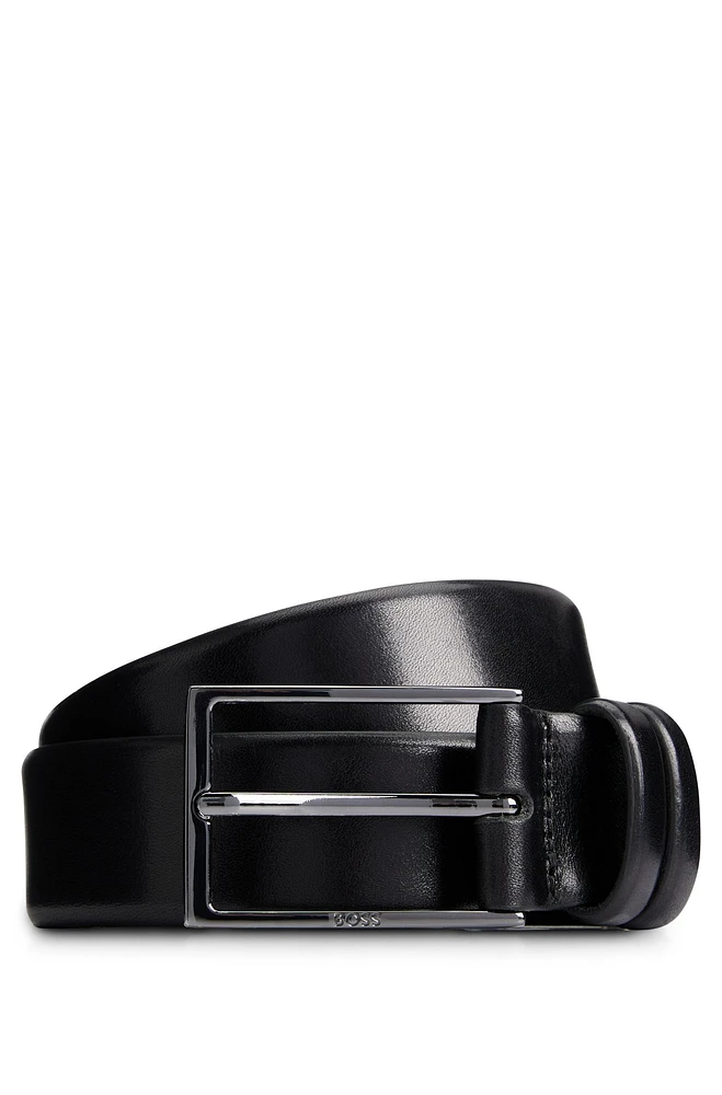 Vegetable-tanned leather belt with gunmetal hardware