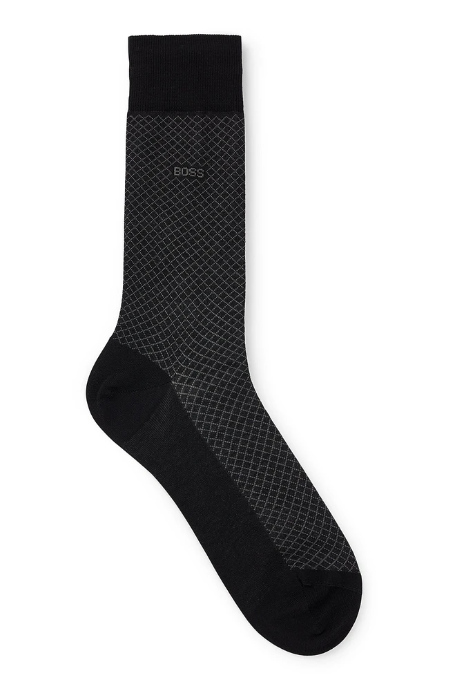 Regular-length patterned socks in a mercerized-cotton blend