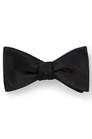 Italian-made bow tie in silk jacquard