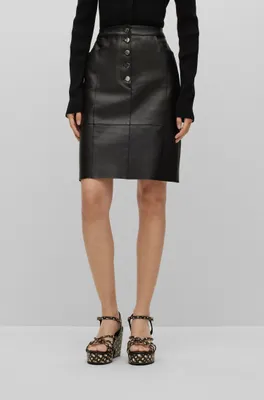 Lamb-leather pencil skirt bonded with denim