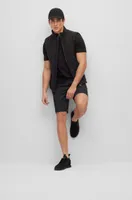 Slim-fit shorts water-repellent twill