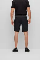 Slim-fit shorts water-repellent twill