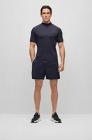 Slim-fit shorts water-repellent stretch fabric