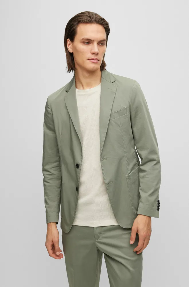 Slim-fit jacket a crease-resistant cotton blend