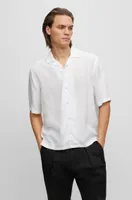 Regular-fit short-sleeved shirt with camp collar