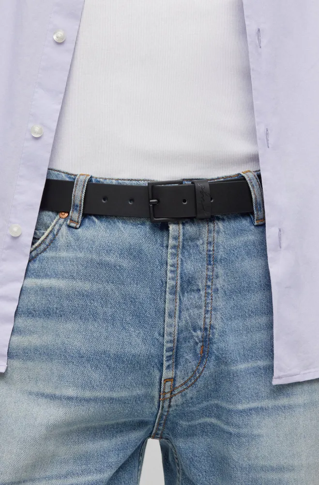 Grained-leather belt with logo buckle