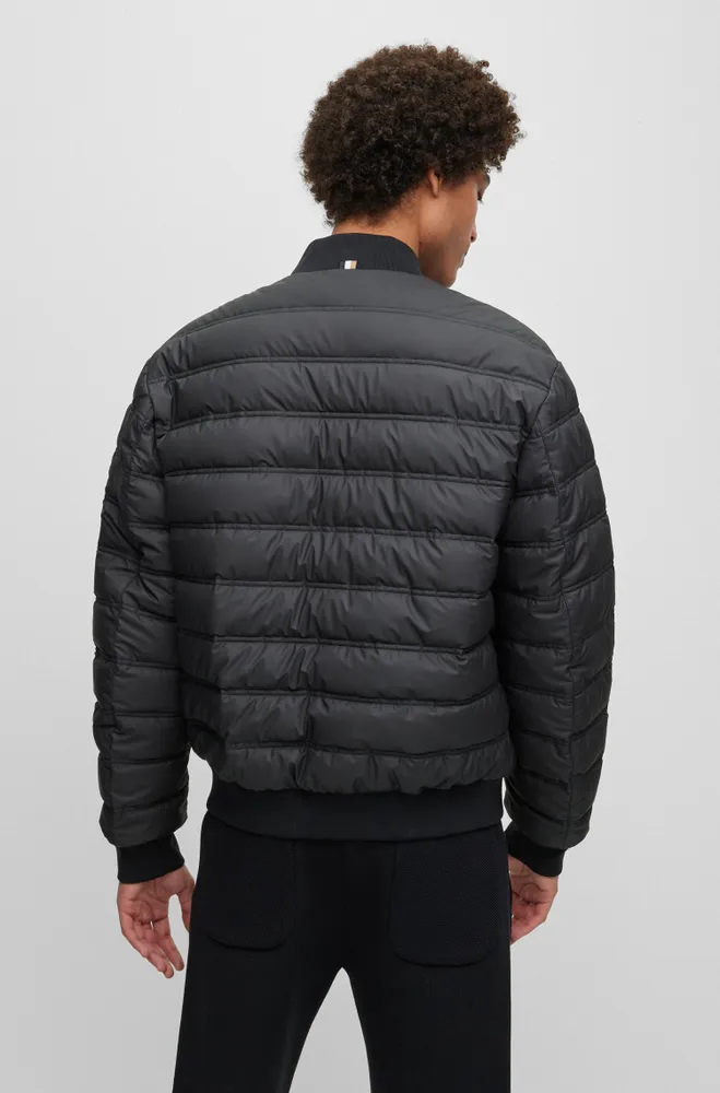 Water-repellent puffer jacket with two-way zip