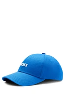 Gorra de seis paneles en sarga de algodón con logo bordado