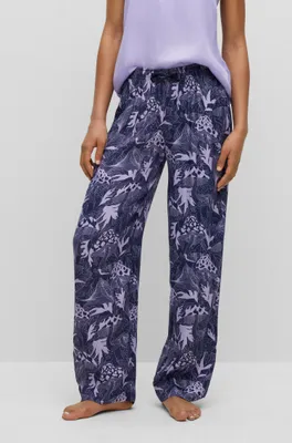 Satin pajama bottoms with drawstring a seasonal print