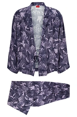 Relaxed-fit pajamas a kimono style