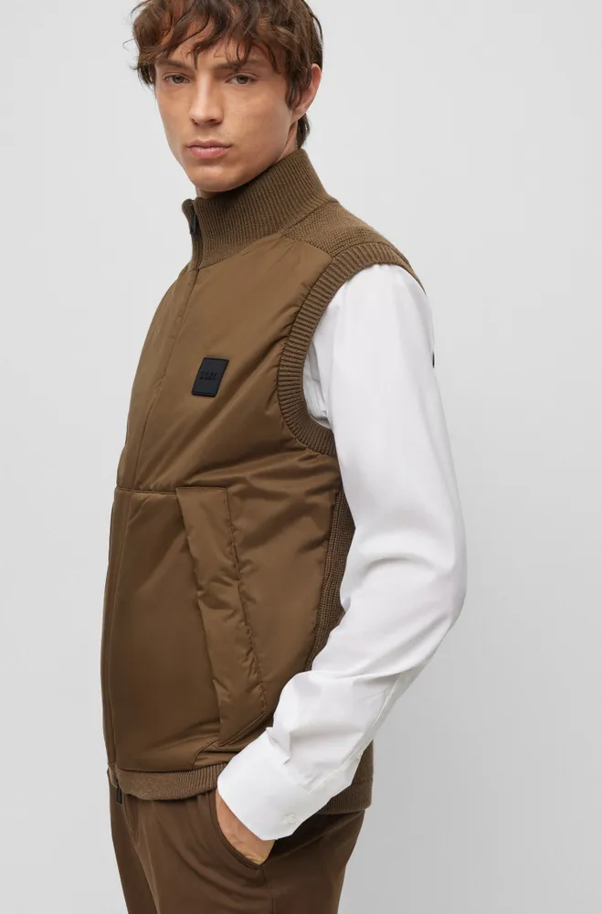 Regular-fit gilet with logo patch