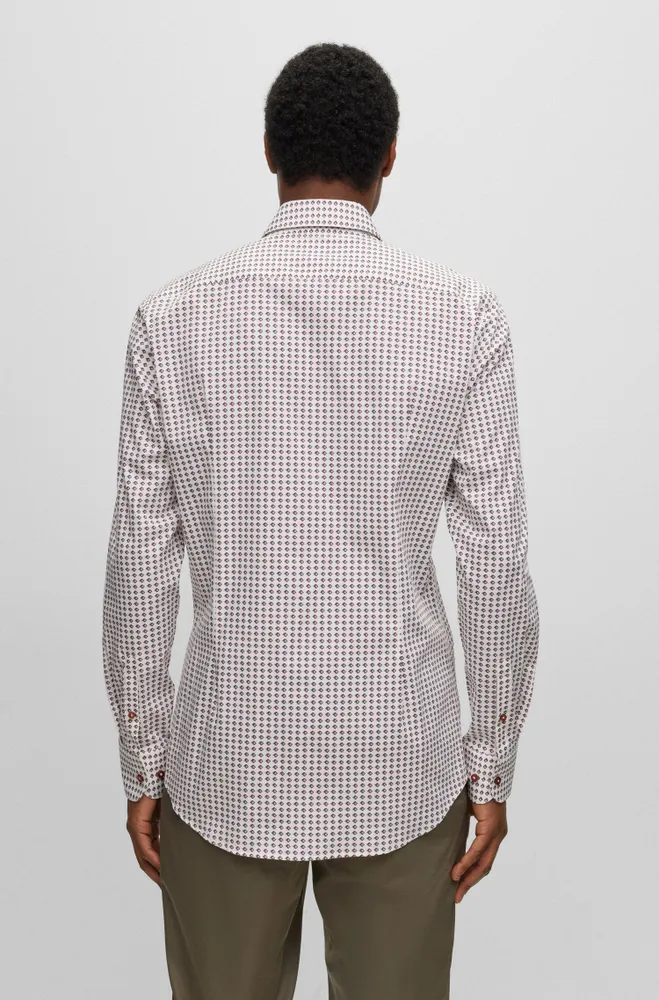 Camisa slim fit de algodón elástico con estampado