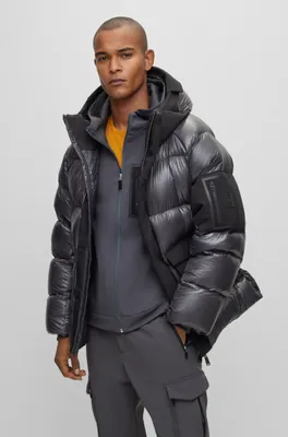 Oversize-fit water-repellent jacket mixed materials
