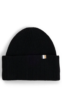 Ribbed beanie hat with signature-stripe trim