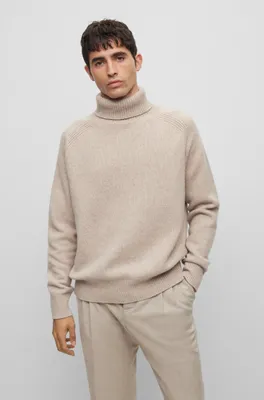 All-gender relaxed-fit sweater virgin wool