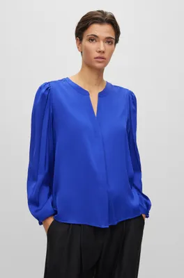 Collarless relaxed-fit blouse stretch silk