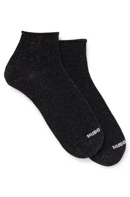 Two-pack of socks with metalized fibers