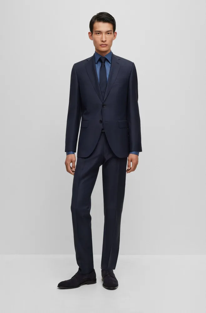 Straight fit wool suit