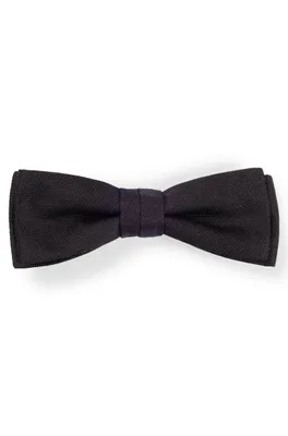 Italian-made bow tie in silk jacquard