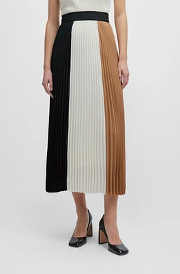 Plissé skirt signature colors with high-rise waist