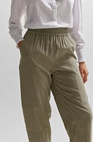 Pantalones regular fit con corte cónico