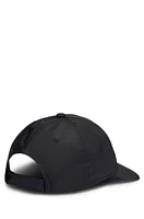 Water-repellent six-panel cap with metal logo