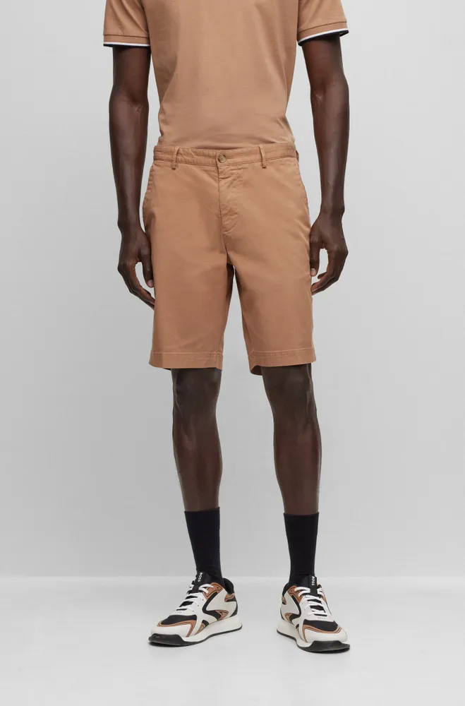 Slim-fit shorts stretch-cotton gabardine