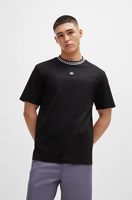 Interlock-cotton T-shirt with chain-print collar