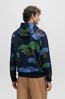 Mercerised-cotton regular-fit hoodie with seasonal pattern