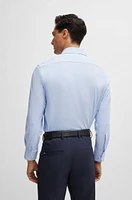 Regular-fit shirt structured performance-stretch fabric