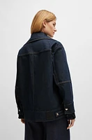 Chaqueta relaxed fit en denim con cierre cruzado