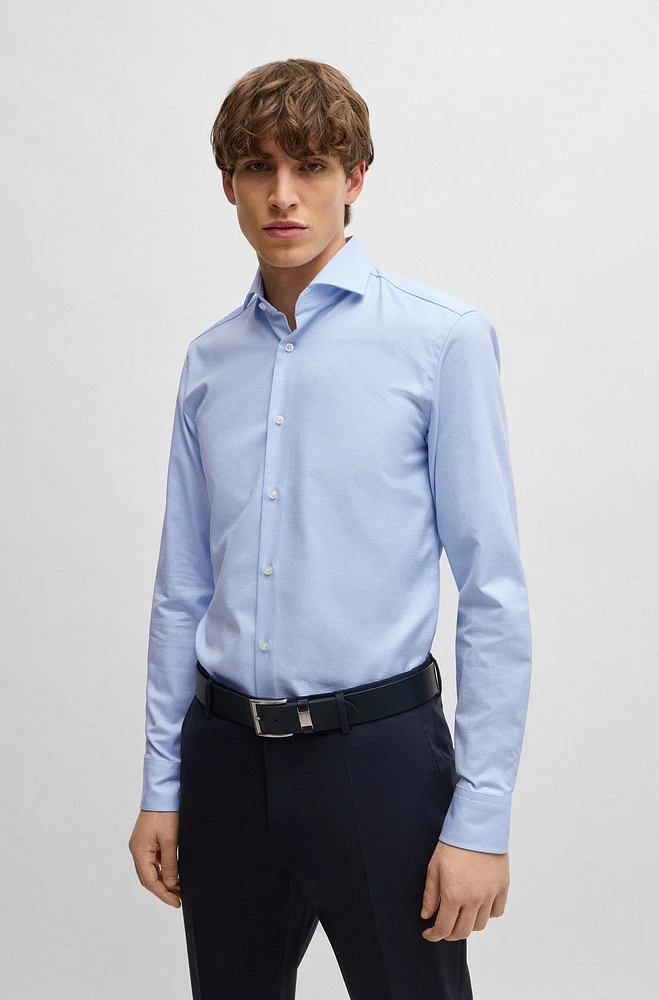 Camisa slim fit de algodón elástico estructurado planchado fácil